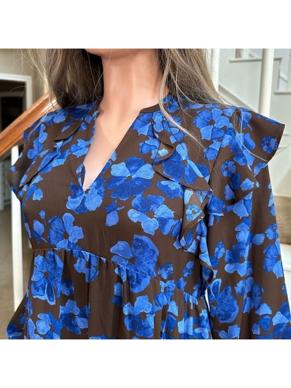 Adorable brown blue floral peasant midi dress - Picture 5 of 12